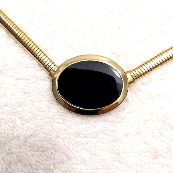 Womens Fashion Belt Gold Tone Coil With Onyx Buckle Stretch 24" #J324 - Picture 2 of 6